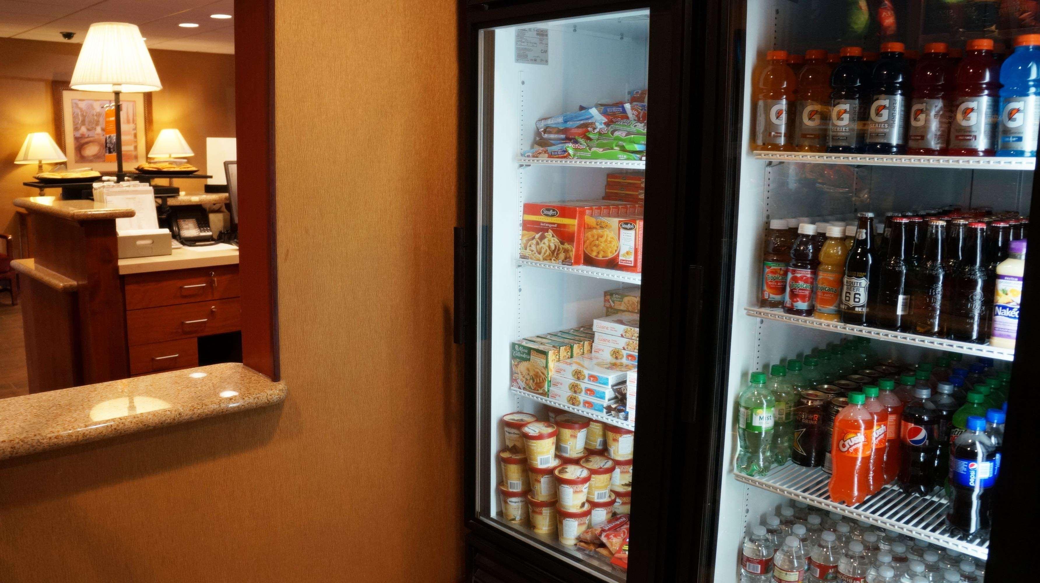 Hampton Inn & Suites Kingman Extérieur photo